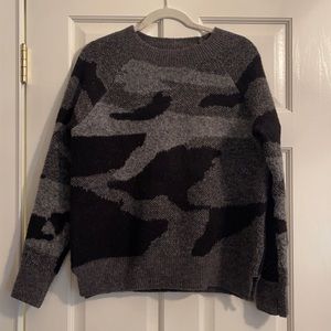 RD Style Camo Crewneck Sweater Size Medium by Evereve